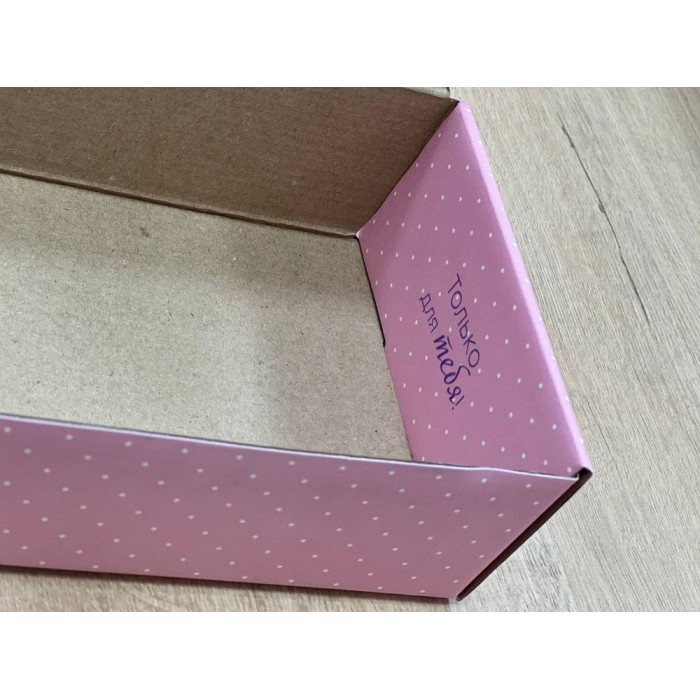 Элитная коробка разработана в премиальном стиле. Подарочная коробка с прозрачным окном "Шкатулка" Сладкая вата.